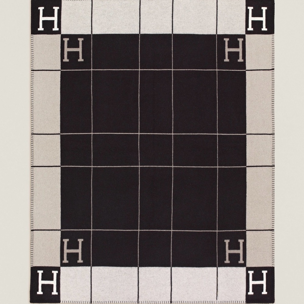 Hermes Avalon Blanket Black and Gray H Logo Blanket